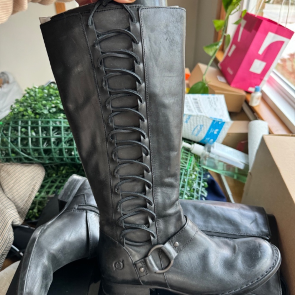 Women’s boots